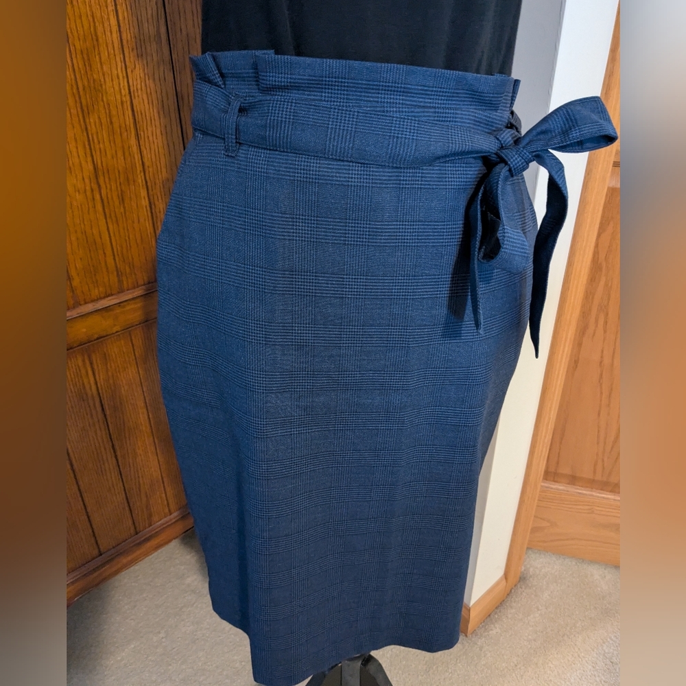 BANANA REPUBLIC Navy Blue Plaid Paperbag Waist Lined Skirt, Sz 6P, NWOT!!
